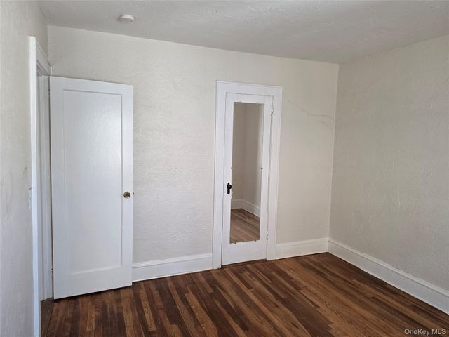 987 Wallace Avenue, Baldwin, NY 11510