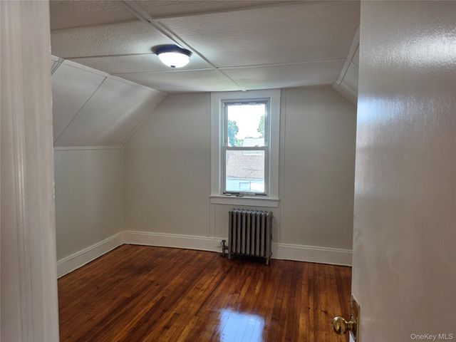 987 Wallace Avenue, Baldwin, NY 11510