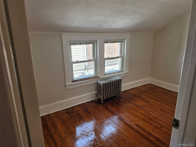 987 Wallace Avenue, Baldwin, NY 11510