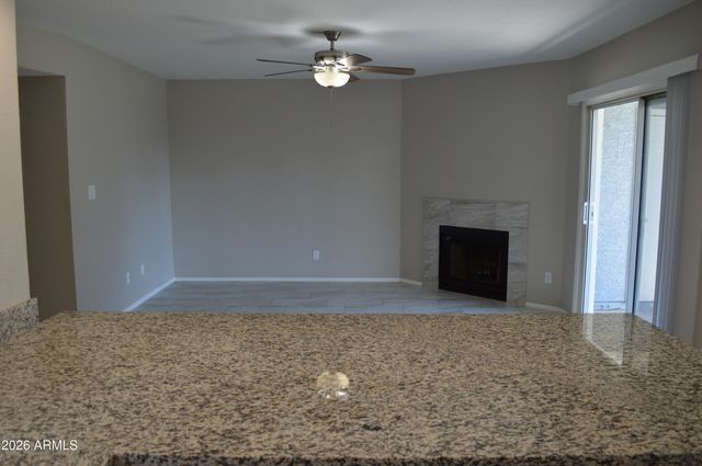 2910 W MARCONI Avenue 113, Phoenix, AZ 85053