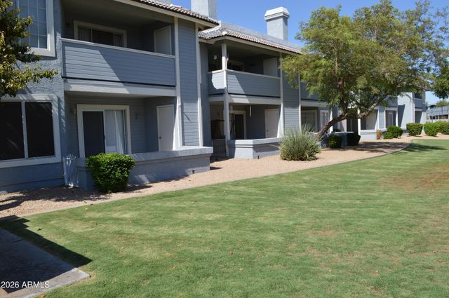 2910 W MARCONI Avenue 113, Phoenix, AZ 85053