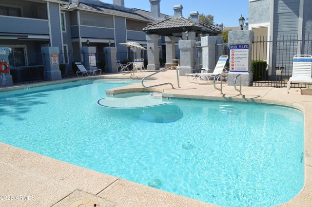 2910 W MARCONI Avenue 113, Phoenix, AZ 85053