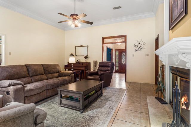 5979 Belle Grove Ave, Baton Rouge, LA 70820