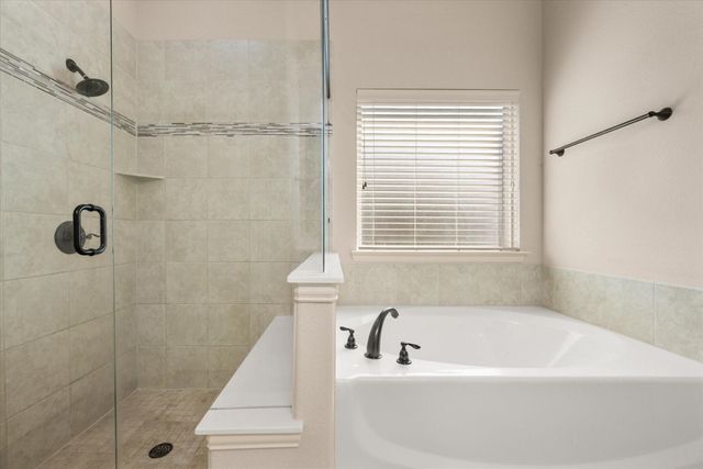 4208 Sweet Clover Lane, Fort Worth, TX 76036