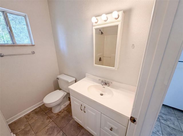 111 S OLEANDER AVENUE, Sanford, FL 32771