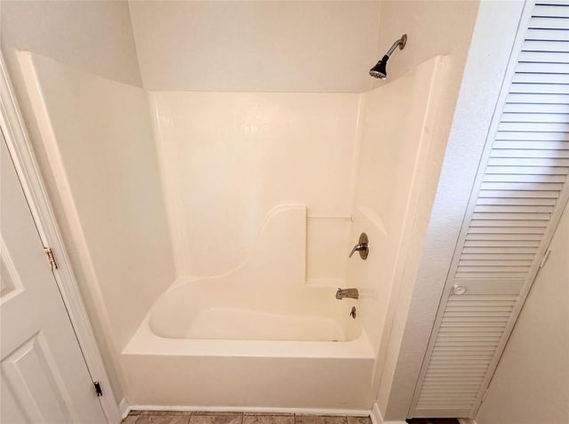111 S OLEANDER AVENUE, Sanford, FL 32771