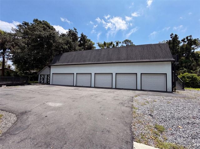 111 S OLEANDER AVENUE, Sanford, FL 32771