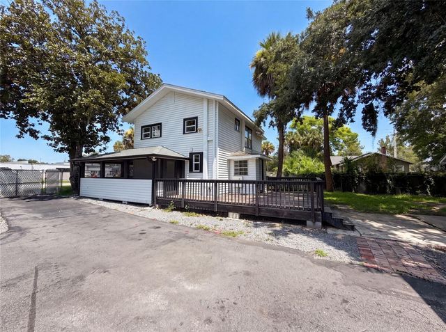 111 S OLEANDER AVENUE, Sanford, FL 32771