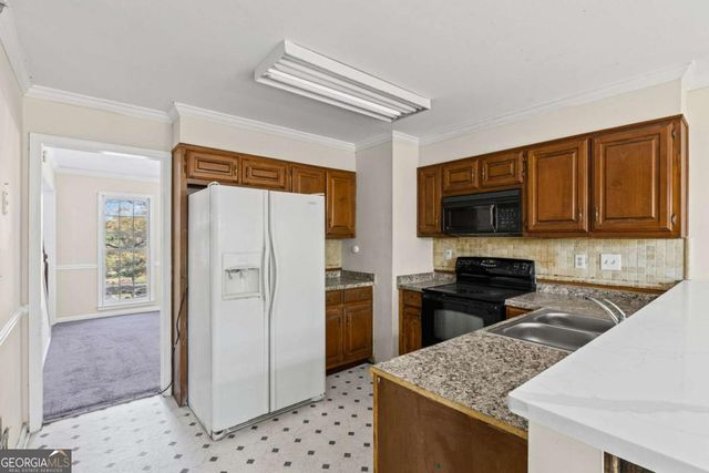 3620 Erdly Lane, Snellville, GA 30039