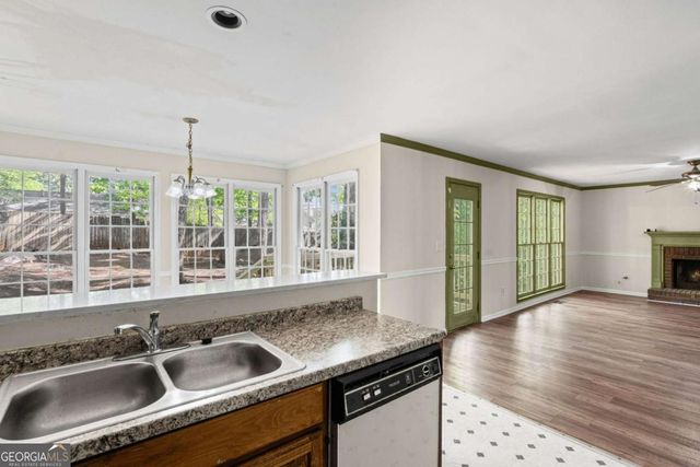 3620 Erdly Lane, Snellville, GA 30039