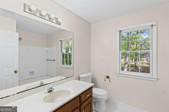 3620 Erdly Lane, Snellville, GA 30039