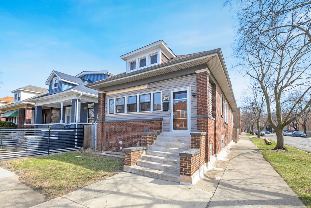 7359 S Vernon Avenue, Chicago, IL 60619