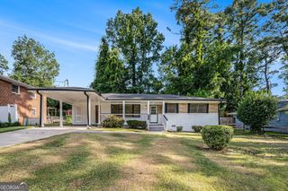 2549 Fontaine Circle, Decatur, GA 30032