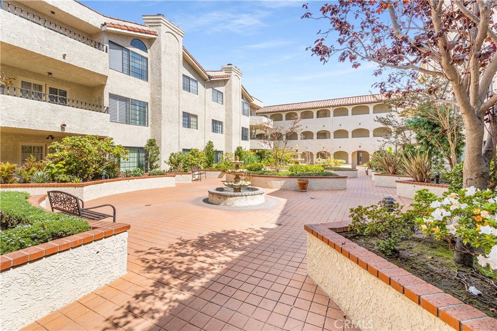 27980 S Western 319, San Pedro, CA 90732 — photo 5