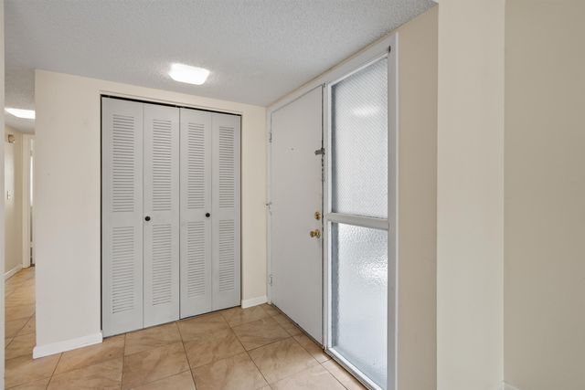 54 Veronese Ct, St Augustine, FL 32086