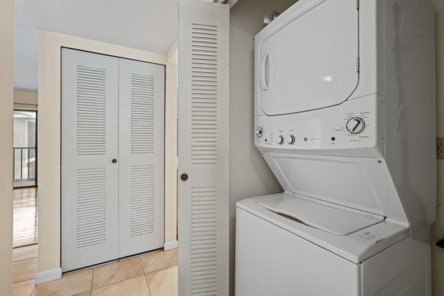 54 Veronese Ct, St Augustine, FL 32086