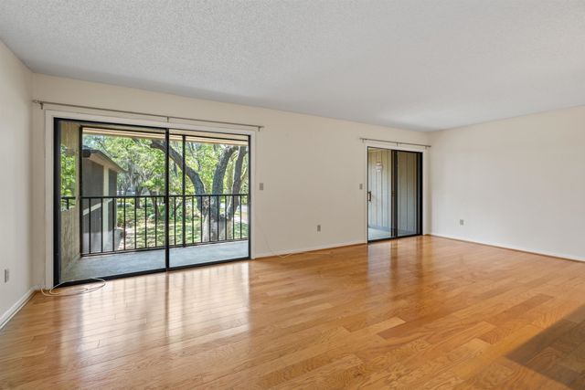 54 Veronese Ct, St Augustine, FL 32086