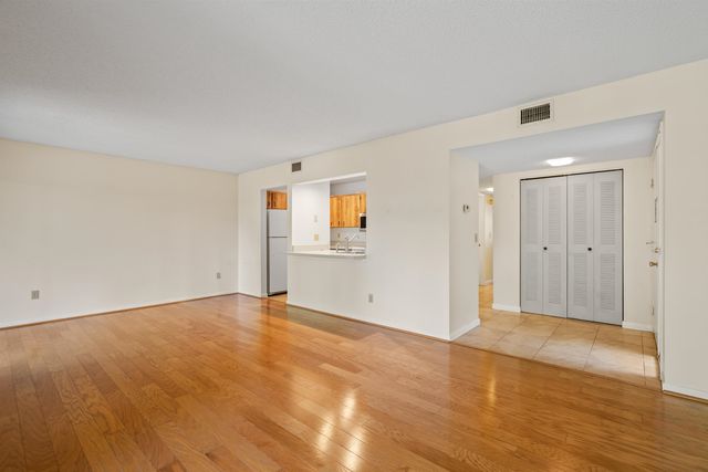 54 Veronese Ct, St Augustine, FL 32086