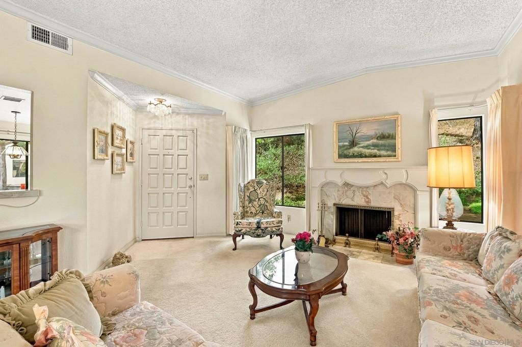 8360 Suntree Place, San Diego, CA 92119 — photo 2