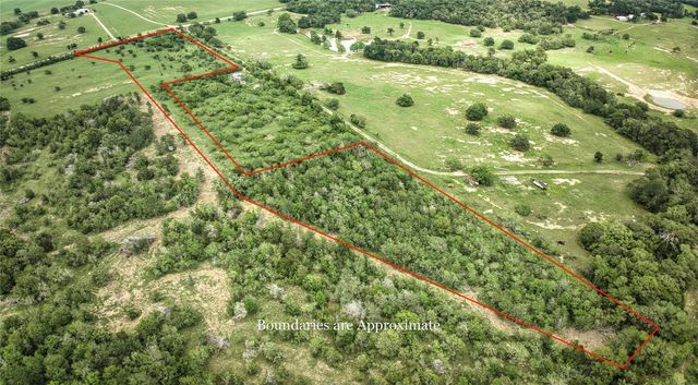 9296 Fm 713, Dale, TX 78616