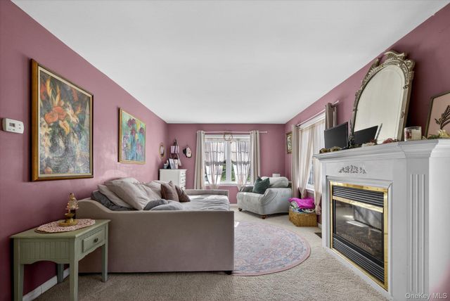 29 Van Burenville Road, Middletown, NY 10940