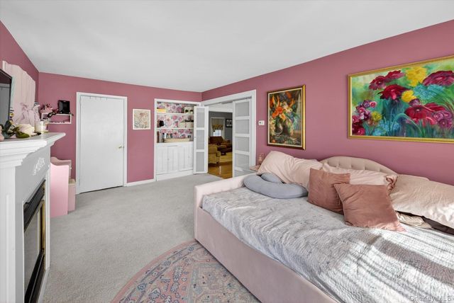 29 Van Burenville Road, Middletown, NY 10940