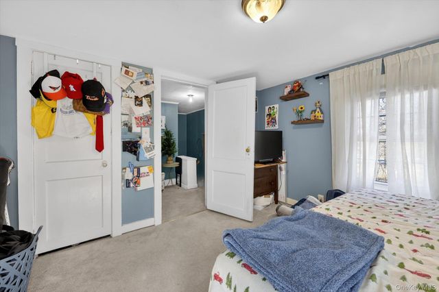 29 Van Burenville Road, Middletown, NY 10940