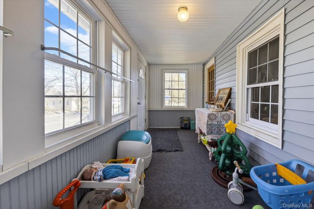 29 Van Burenville Road, Middletown, NY 10940