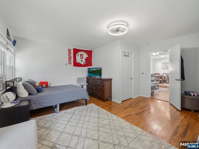 510 9th Street, Carlstadt, NJ 07072