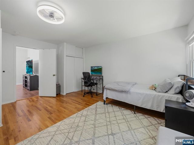 510 9th Street, Carlstadt, NJ 07072