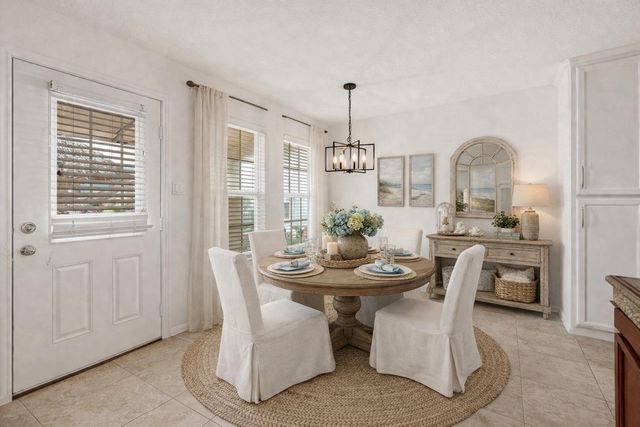 2767 Broadway Street, Dickinson, TX 77539