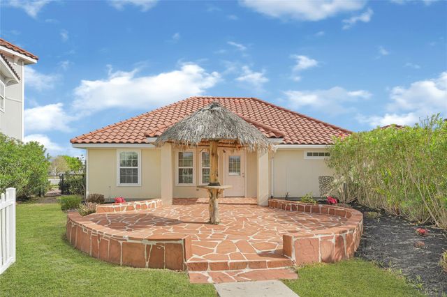 2767 Broadway Street, Dickinson, TX 77539