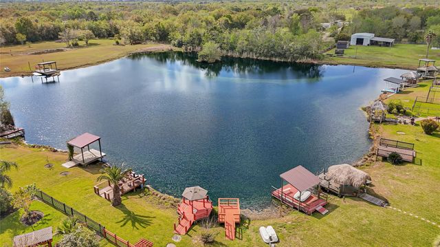 2767 Broadway Street, Dickinson, TX 77539