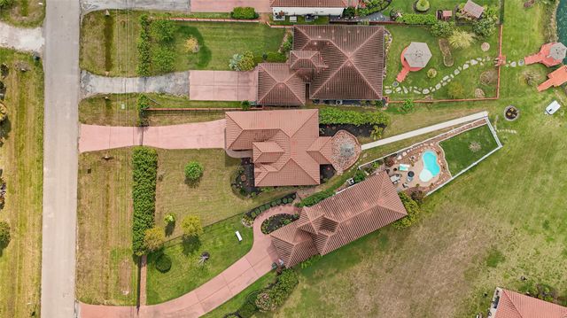 2767 Broadway Street, Dickinson, TX 77539