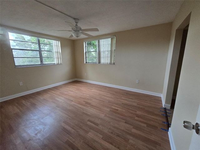 1681 NW 70th Avenue 403, Plantation, FL 33313