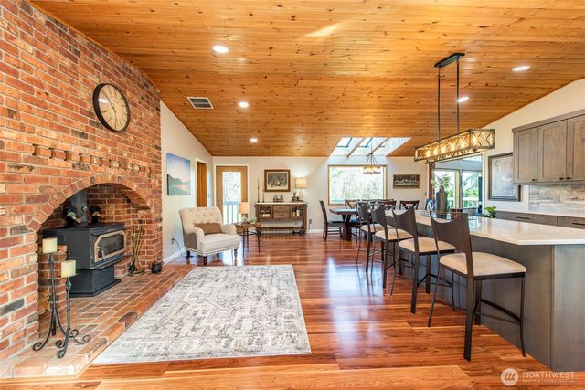 1733 E Woodhaven, Port Angeles, WA 98362