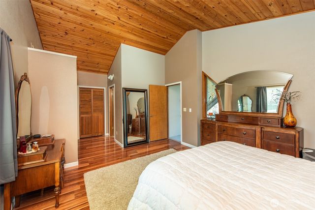 1733 E Woodhaven, Port Angeles, WA 98362