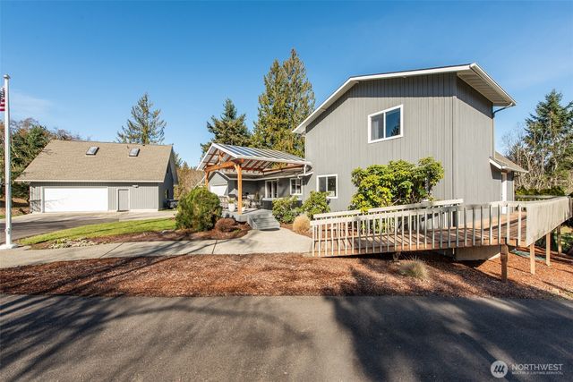 1733 E Woodhaven, Port Angeles, WA 98362