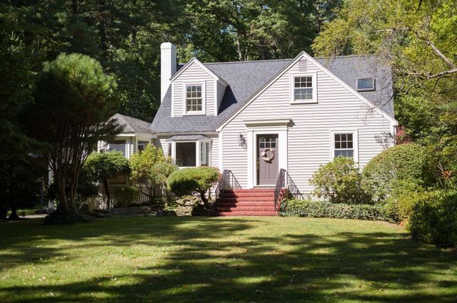 306 Merriam Street, Weston, MA 02493