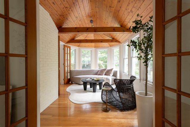 306 Merriam Street, Weston, MA 02493