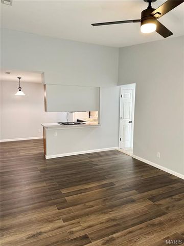 1631 Summergate Parkway I, St Peters, MO 63303