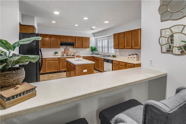 1002 Howe Drive, College Station, TX 77845