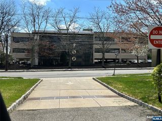 700 E Palisade Avenue G-1, Englewood Cliffs, NJ 07632