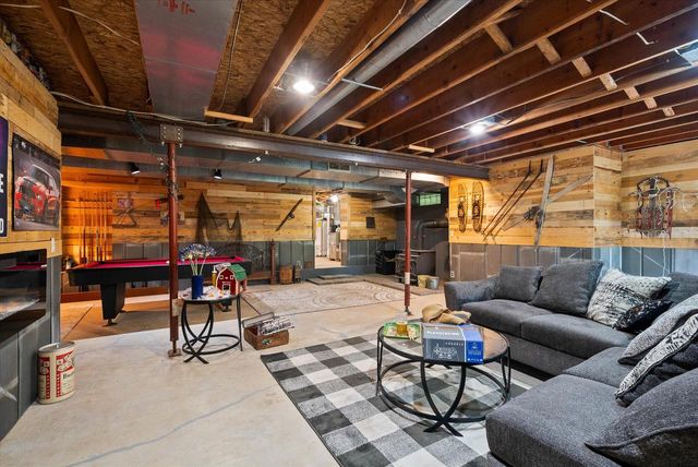 9338 Sauk Trail ROAD, Oostburg, WI 53070