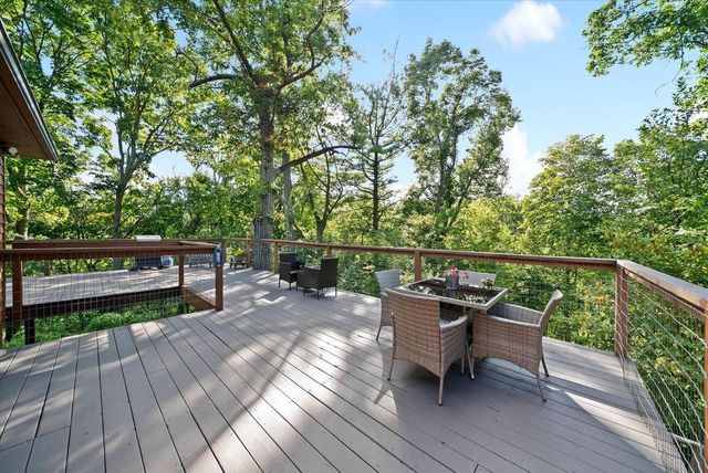 9338 Sauk Trail ROAD, Oostburg, WI 53070