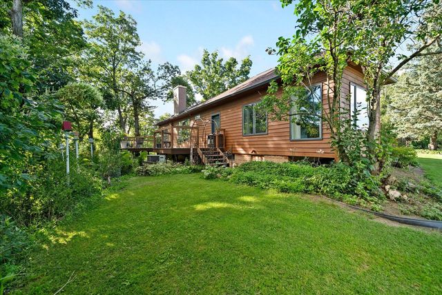 9338 Sauk Trail ROAD, Oostburg, WI 53070