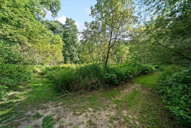 9338 Sauk Trail ROAD, Oostburg, WI 53070