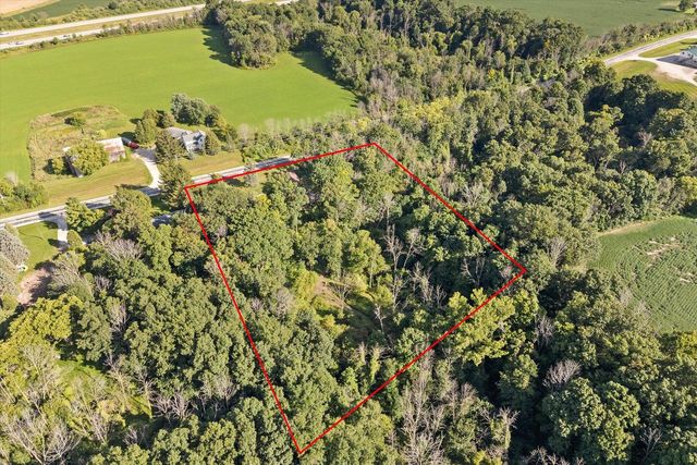 9338 Sauk Trail ROAD, Oostburg, WI 53070