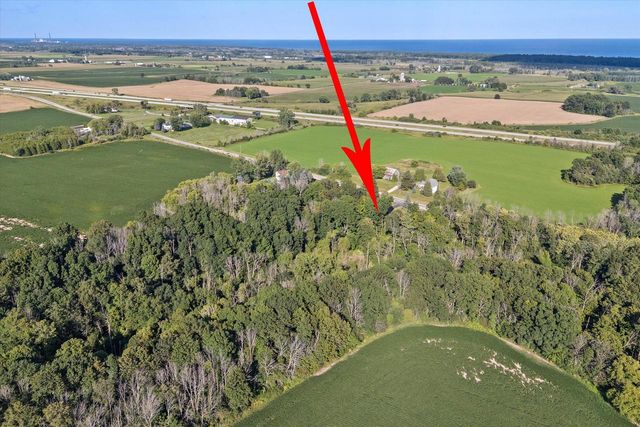 9338 Sauk Trail ROAD, Oostburg, WI 53070