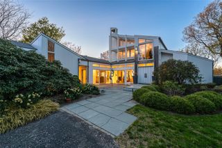 4105 Soundview Avenue, Mattituck, NY 11952